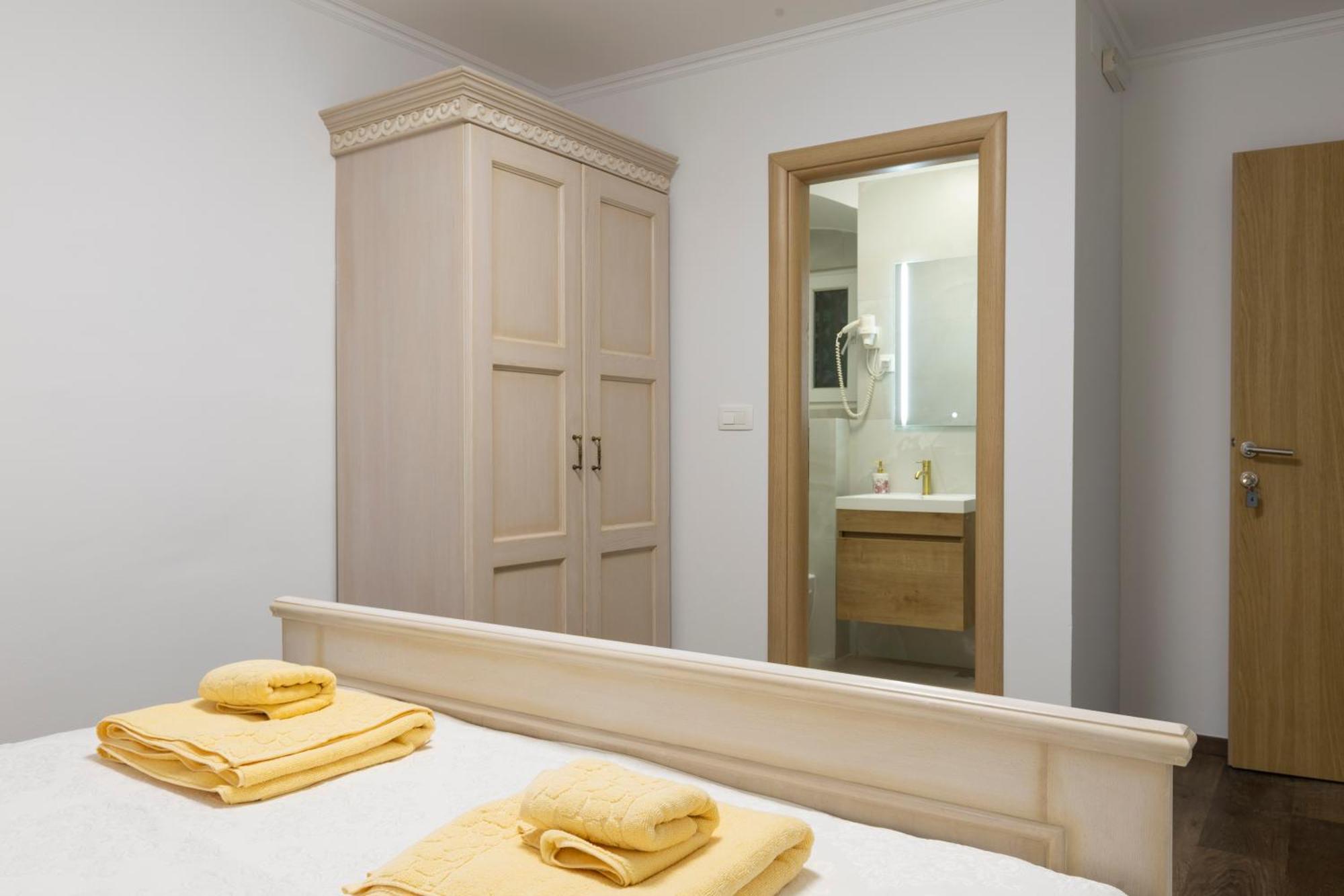 Split Varos Inn מראה חיצוני תמונה