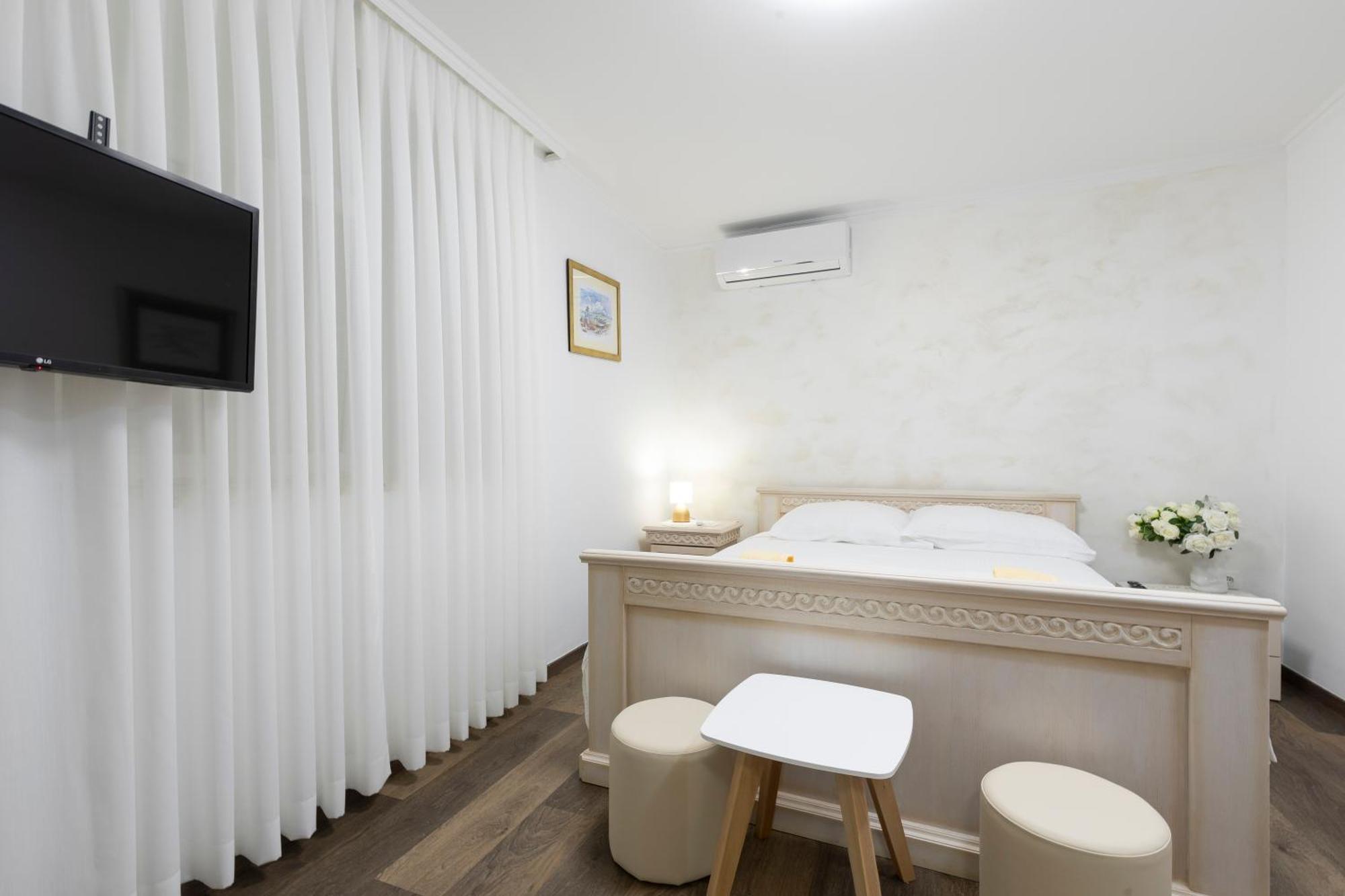 Split Varos Inn מראה חיצוני תמונה
