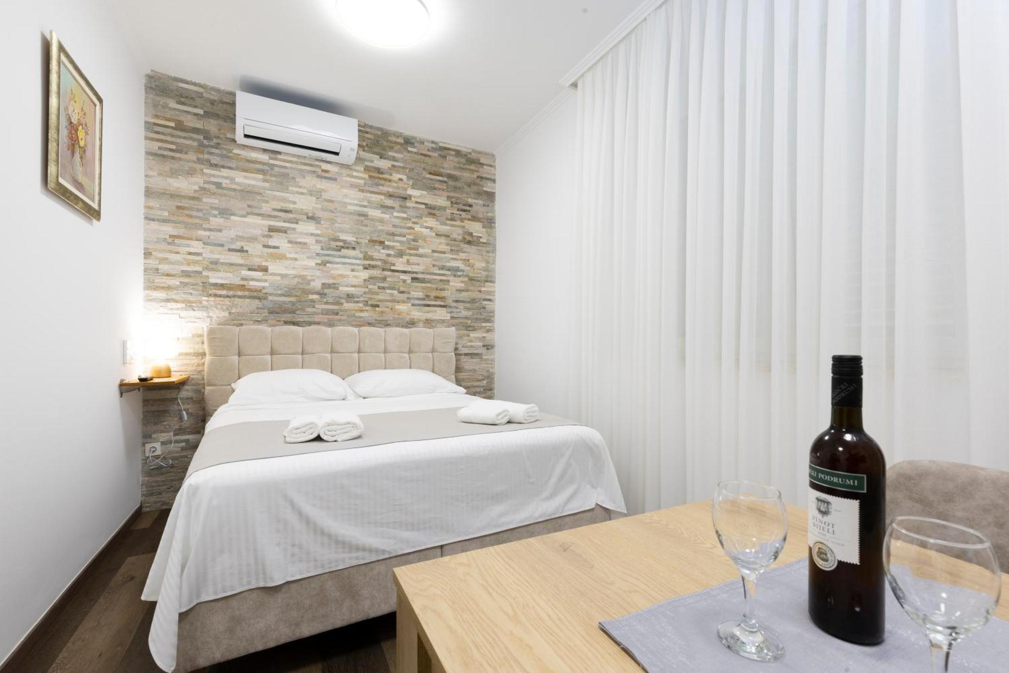 Split Varos Inn מראה חיצוני תמונה