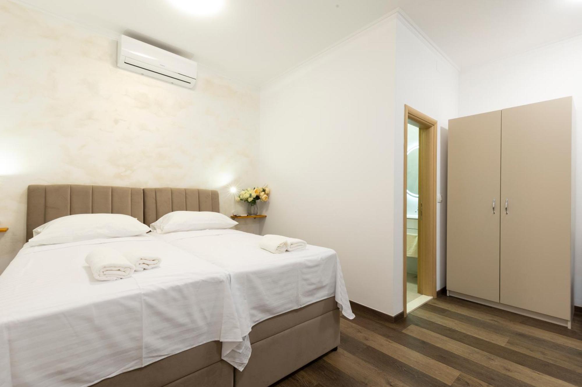 Split Varos Inn מראה חיצוני תמונה