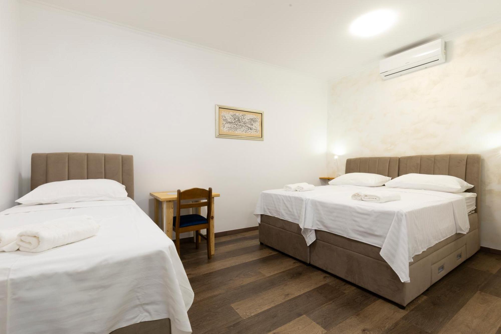 Split Varos Inn מראה חיצוני תמונה