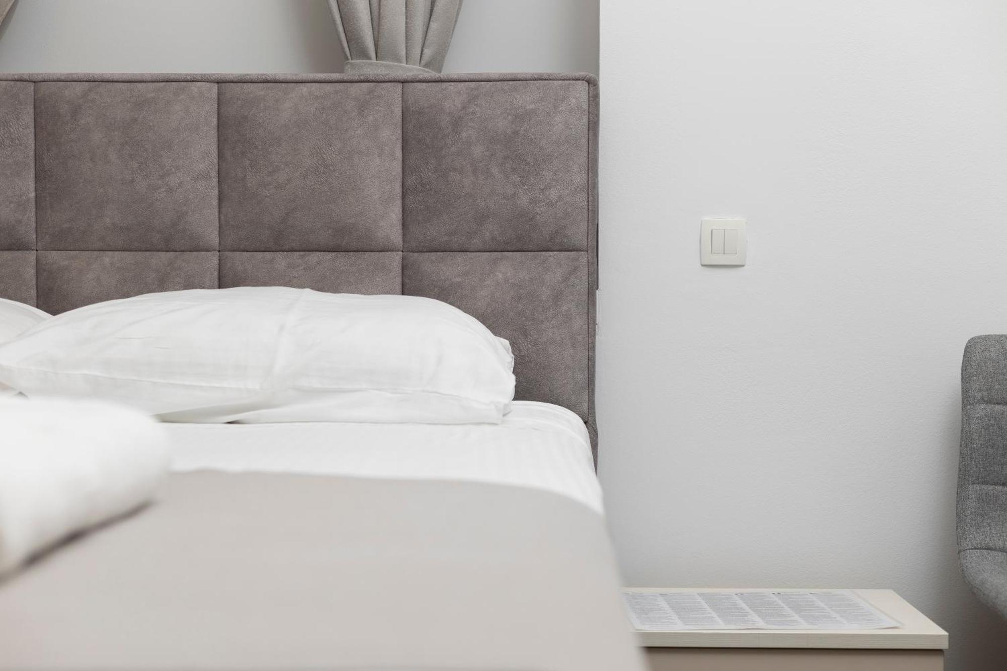 Split Varos Inn מראה חיצוני תמונה